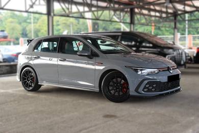 Volkswagen Golf GTI EDITION 50 in Puchong, KUL