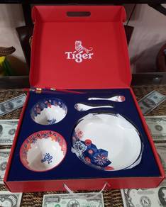 Tiger Beer 2023 CNY Limited Edition Ceramic Set