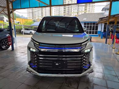 Toyota Voxy S-Z in Wangsa Maju, KUL