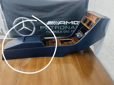 Benz W124 Master centre console with cover