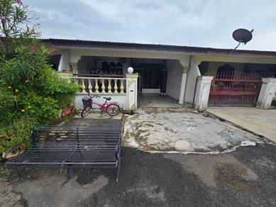1-storey Terraced House For Sale in Simpang Ampat,PNG
