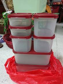 Tupperware container set 容器套装