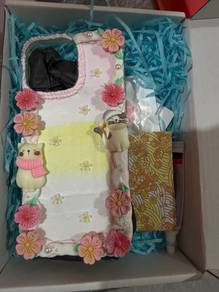 14 pro max custom made case
