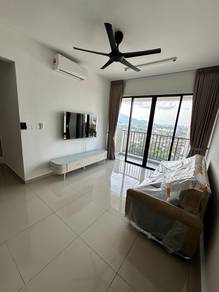 Condominium For Rent in Ideal Venice Residency
