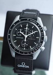 Swatch x Omega Moonwatch 