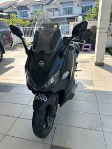 Sym MAXSYM TL500