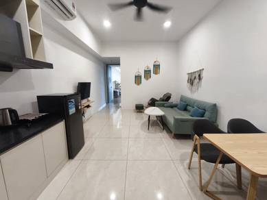 Service Residence For Rent in Bay Suites