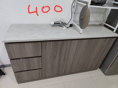 kitchen cabinet