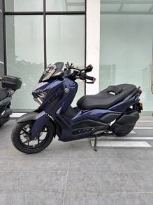 Yamaha XMAX