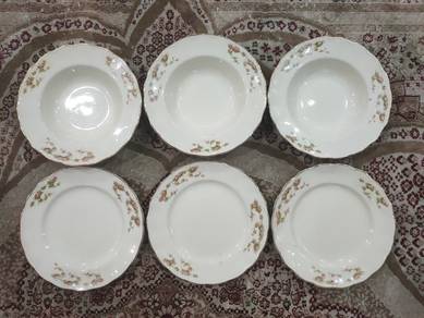 Grindley England Cream Petal Bowls and Plates