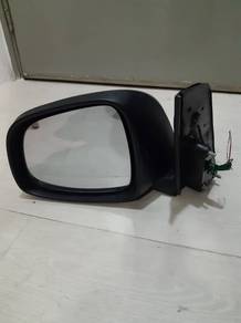 suzuki sx4 left hand side mirror