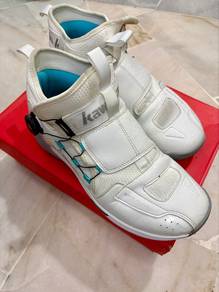 White Kawasaki sports shoes