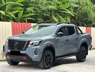 Nissan Navara PRO-4X in Salak Selatan, KUL
