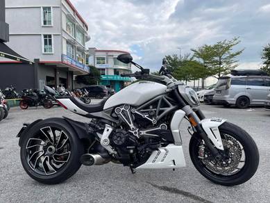 Ducati Diavel