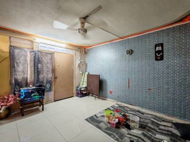 Flat For Sale in Bandar Selesa Jaya