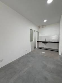 Apartment For Sale in De Cemara Apartment
