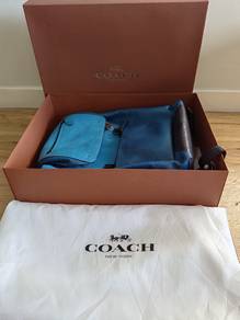 coach bagpack condtion top