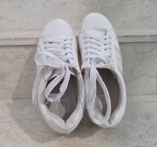 casual covered shoes