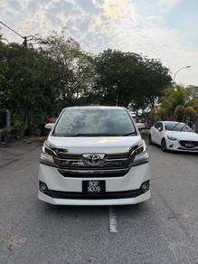 Toyota Vellfire in Petaling Jaya, SGR