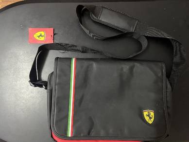 Ferrari messenger bag 