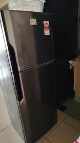 Panasonic refrigerator 2 doors for sale 