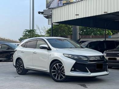 Toyota Harrier GR SPORT in Puchong, SGR