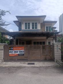 Semi-Detached House For Sale in Gombak,SGR
