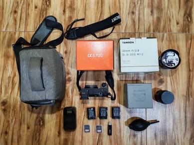 Sony a6700 (sc under 3K)