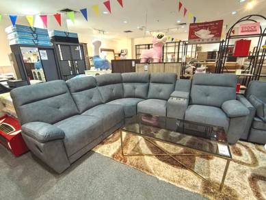 Corner Sofa With Recliner