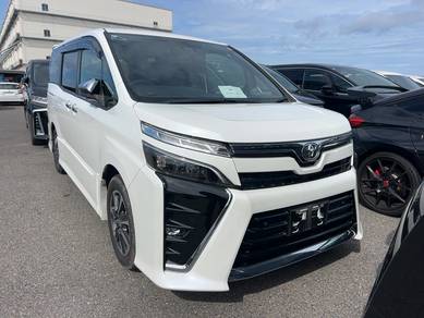Toyota Voxy ZS KIRAMEKI III in Shah Alam, SGR