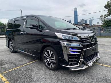 Toyota Vellfire ZG in Puchong, SGR