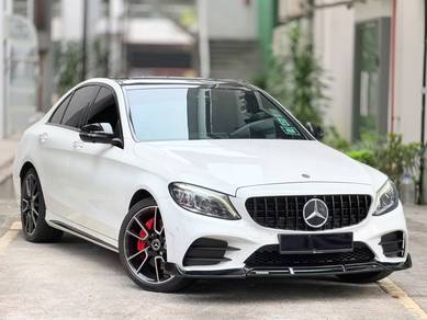 Mercedes Benz C300 300 AMG LINE in Desa Petaling, KUL