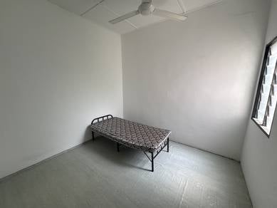 Room in Sepang, SGR