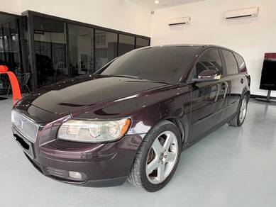 2005 Volvo V50 T5