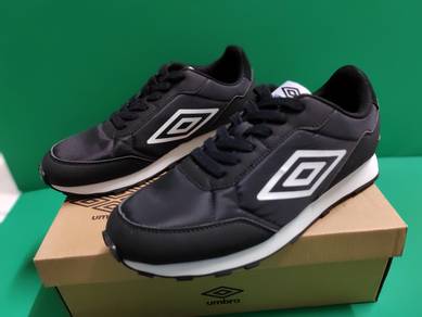 ITEM BARU_Kasut Sneakers UMBRO Black Color 9uk