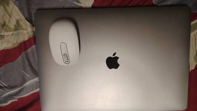 macbook pro 2018