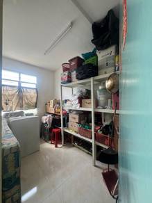 Flat For Sale in Desa Lembah Permai