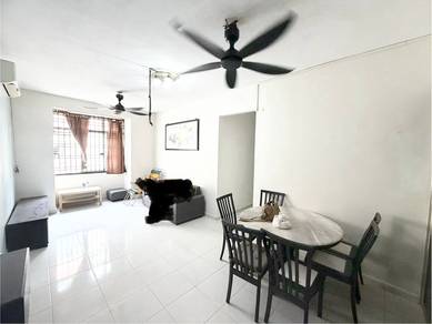 Flat For Rent in Flat Bukit Indah