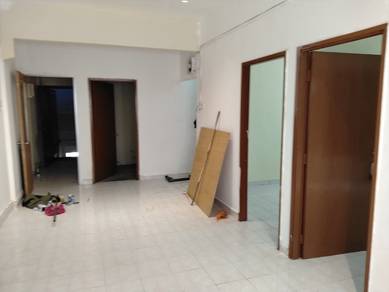 Apartment For Rent in Taman Serdang Perdana