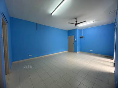 Apartment For Rent in Kasuarina Apartment