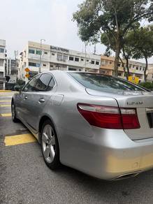 Lexus LS 460 L 4 SEATER in Damansara Utama, SGR