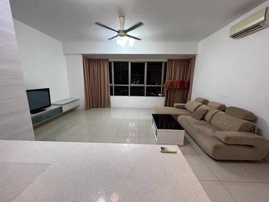 Condominium For Rent in Birch Plaza