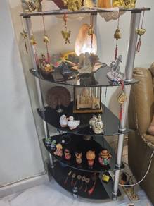 5 tier glass rack - items not included
