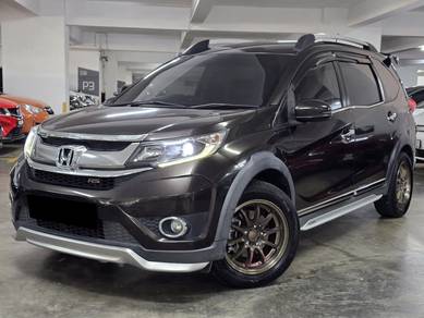 Honda BR-V V in Serdang, SGR