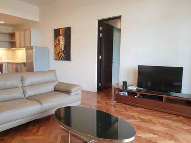 Condominium For Rent in Quayside