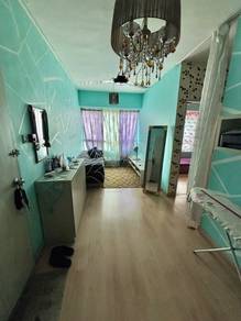 Apartment For Sale in University Condo Apartments 2