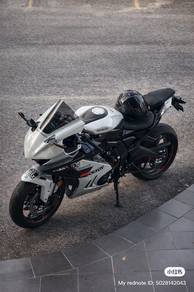 CFMOTO 675SR-R