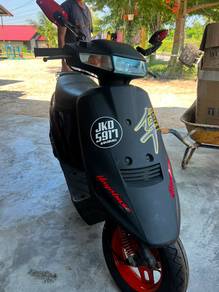 Suzuki V100