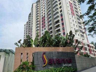Condominium For Sale in Savanna Condominium
