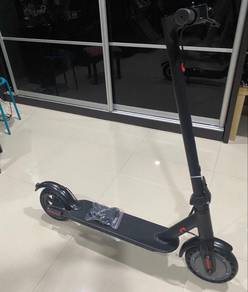 JS Electric Scooter with display